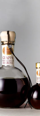 00626 grappa stravecchia di recioto ampolla 2 lt.jpg